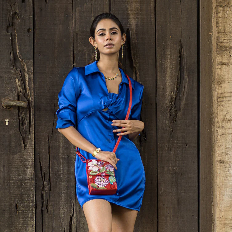 Triple Compartment Crossbody Organizer - 412 - Image 8